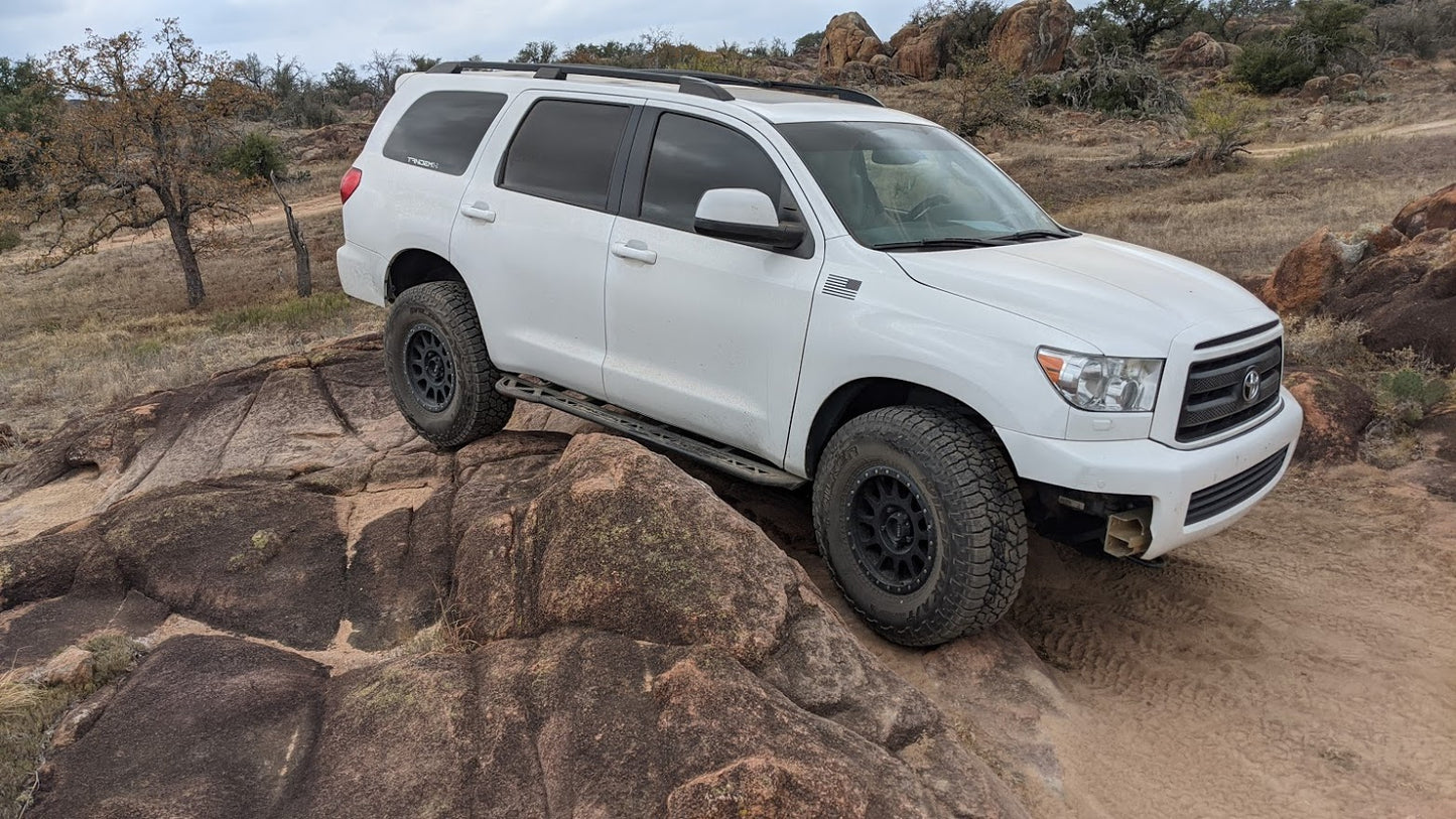 2G Sequoia Gear and Locker Package